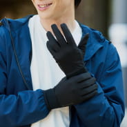 ブラック