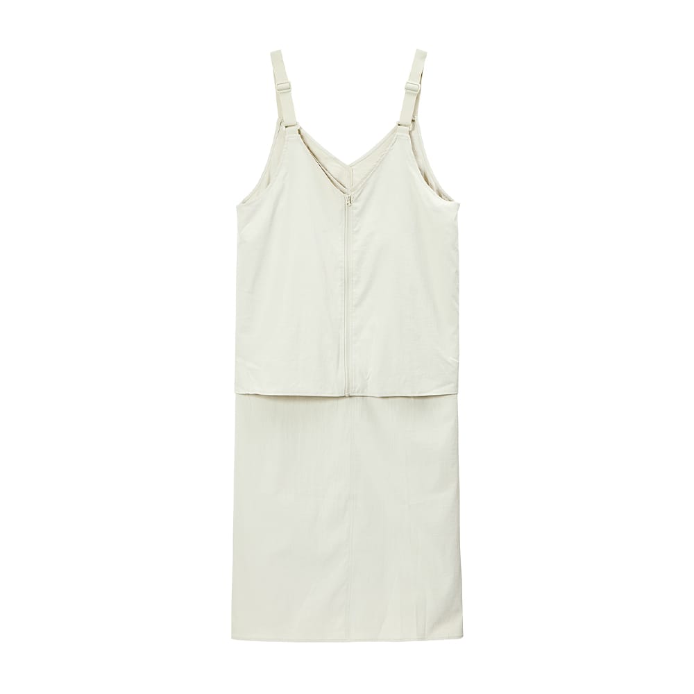 ライトベージュ