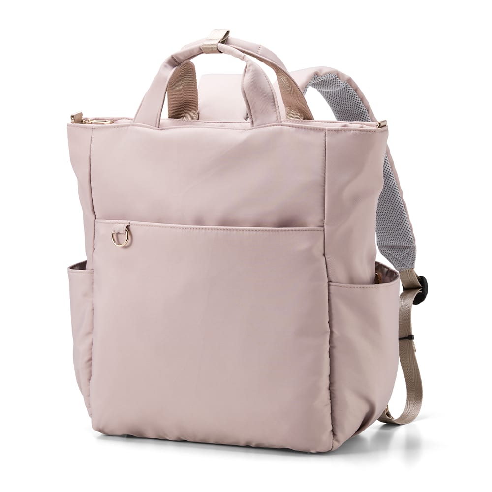 ピンクベージュ