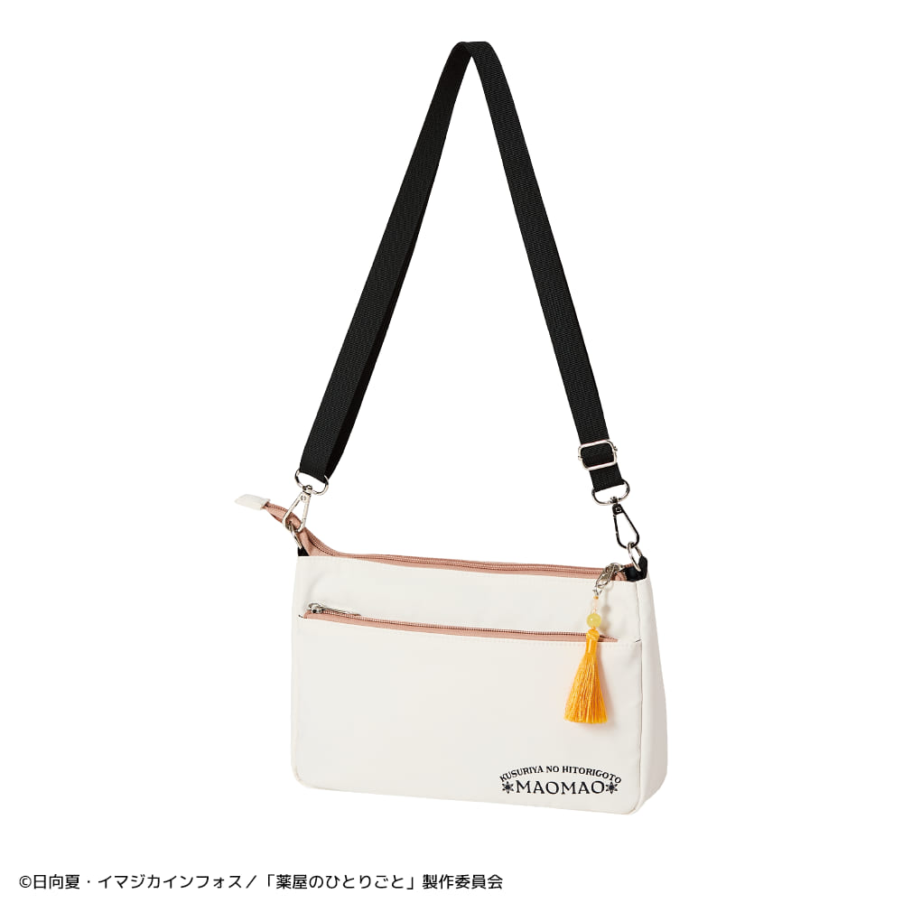 ベージュ