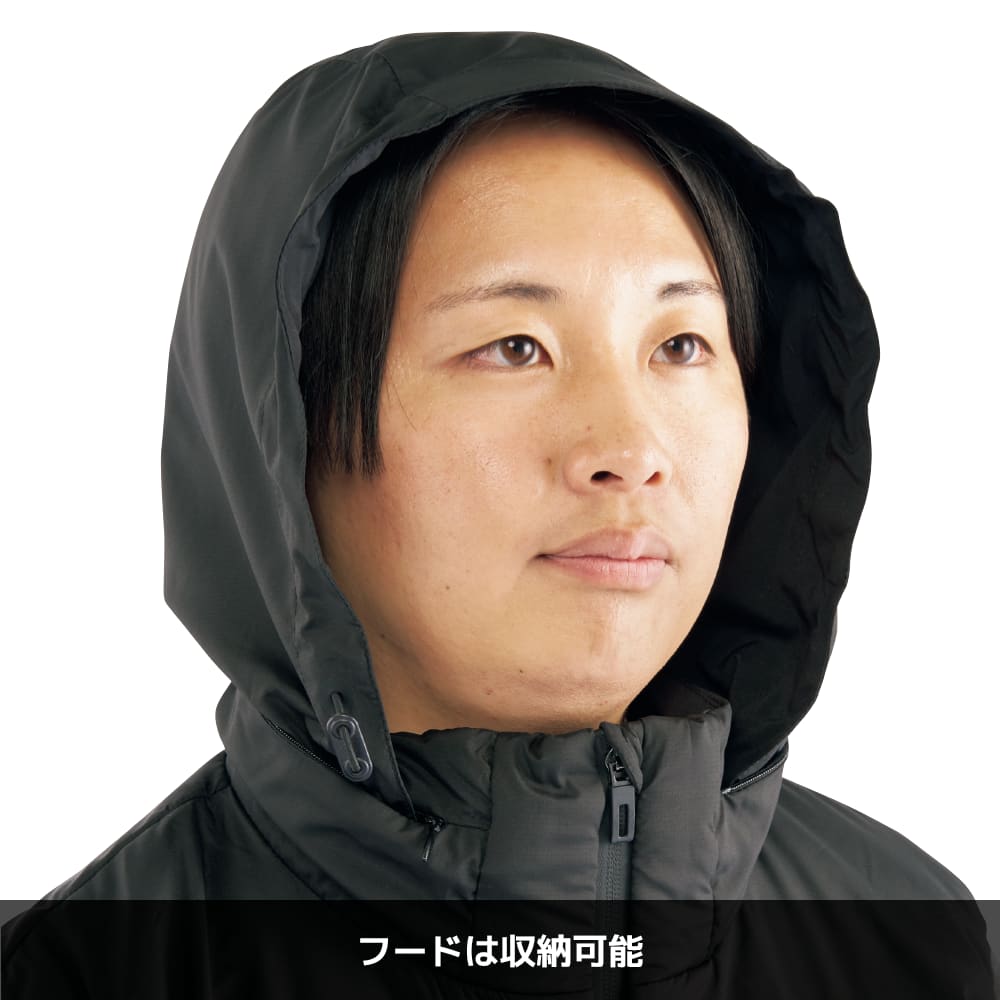 ブラック