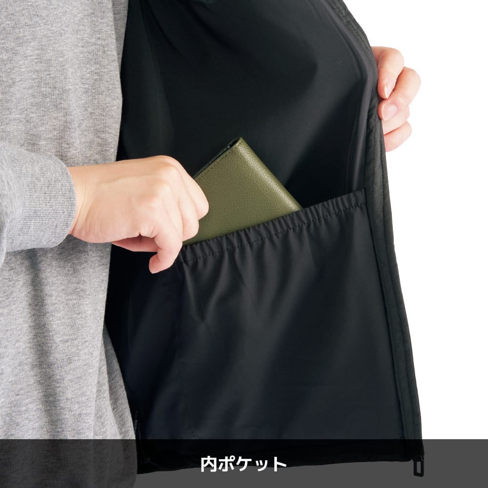ブラック