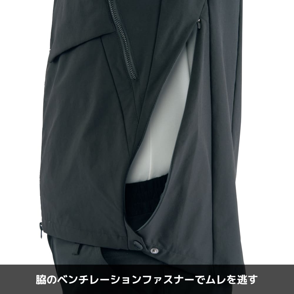 ブラック