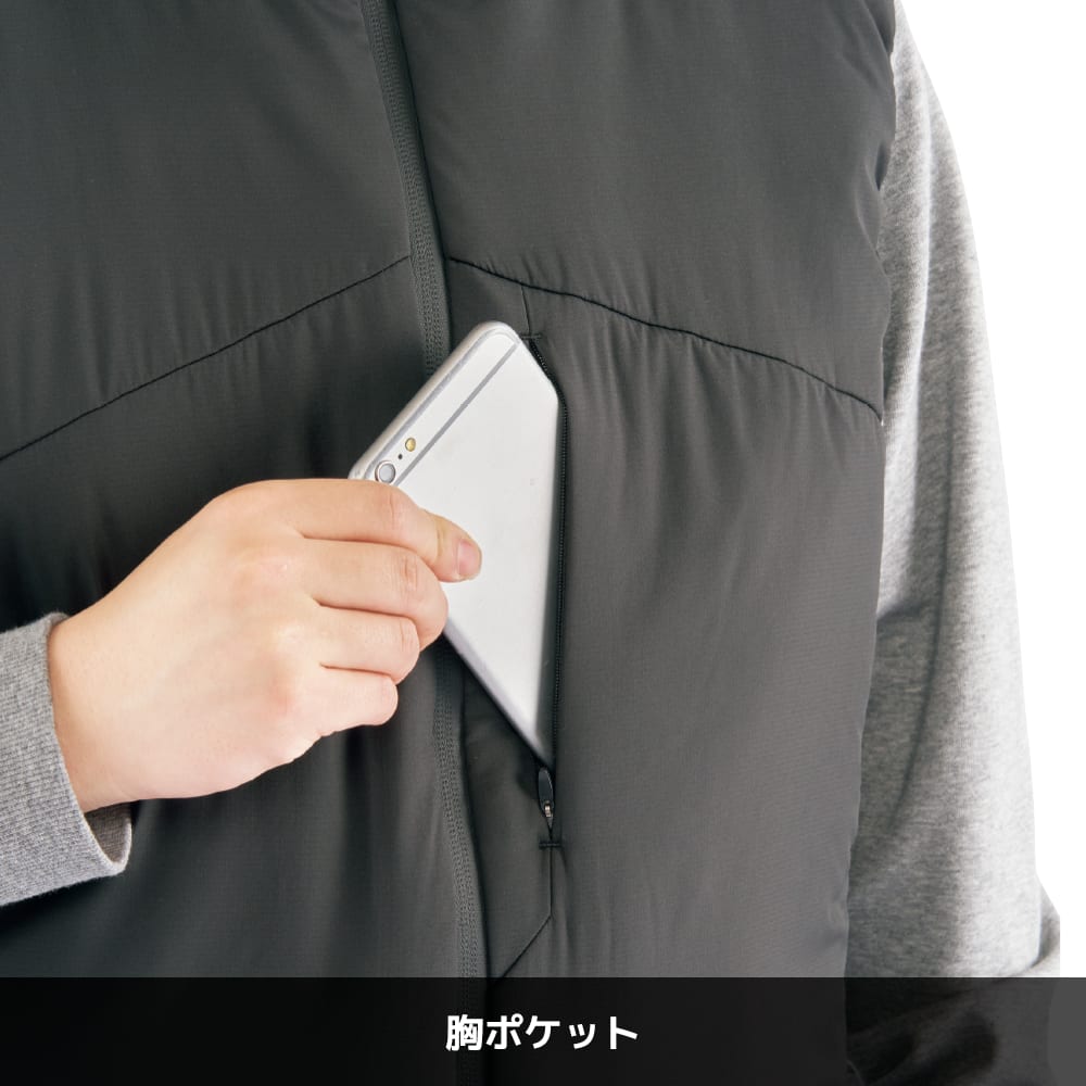 ブラック