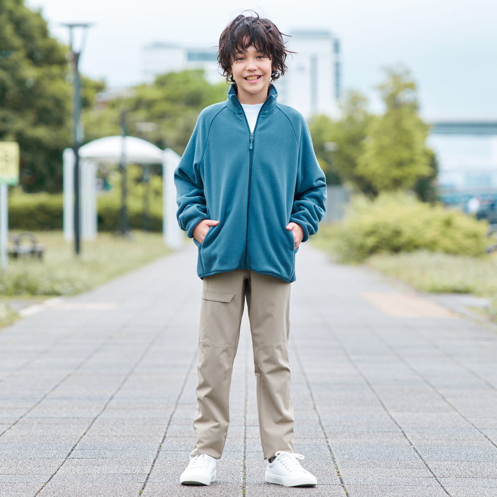 ブラック