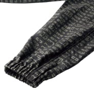 モノグラムブラック