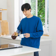 ブラック