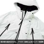 ブラック