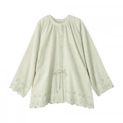 ライトグリーン