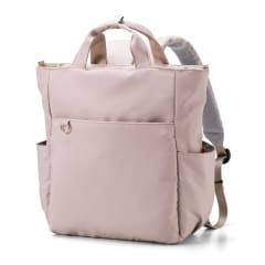 ピンクベージュ