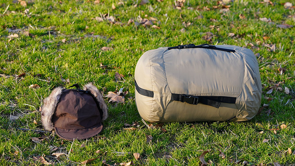 ワークマンオンラインストアブログ 寝心地が良すぎる3Mレジストスリーピングバッグで快適キャンプ！