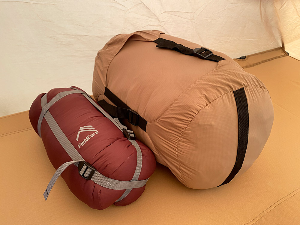 【新品未使用】ワークマン　寝袋　エクストリームダウンシュラフ400マミー型